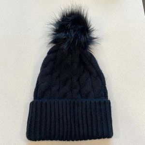 COPY - Abercrombie black hat one size